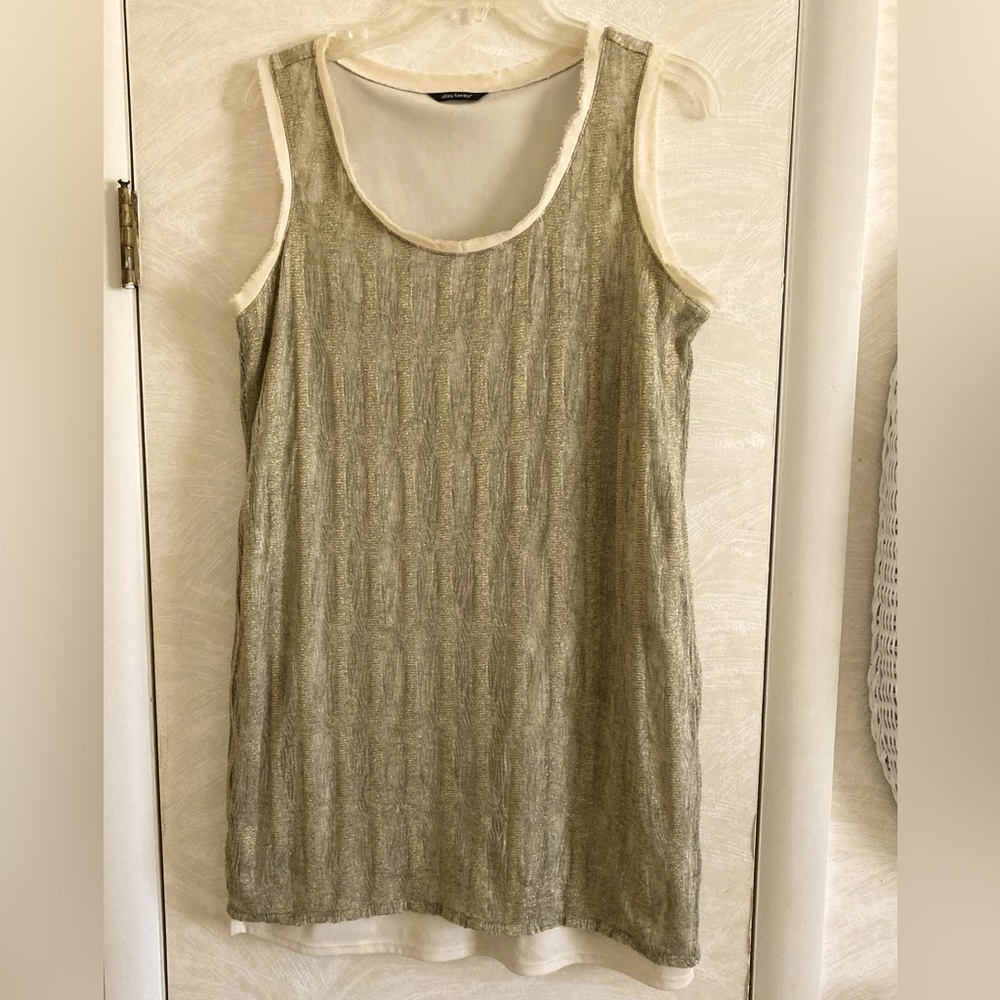 Daisy Fuentes dress